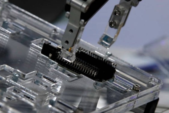 注塑模具首選鴻仁威爾 注塑模具首選鴻仁威爾