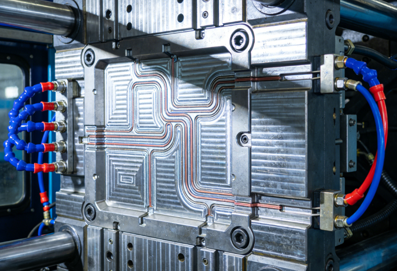 注塑模具首選鴻仁威爾