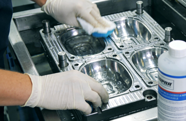 injection mould injection mould