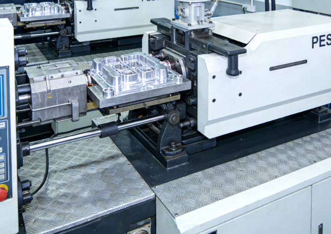 注塑模具首選鴻仁威爾 注塑模具首選鴻仁威爾