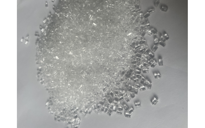 Is there a difference between COP and COC materials?