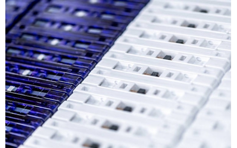 精密注塑在電子領域的應用與發展